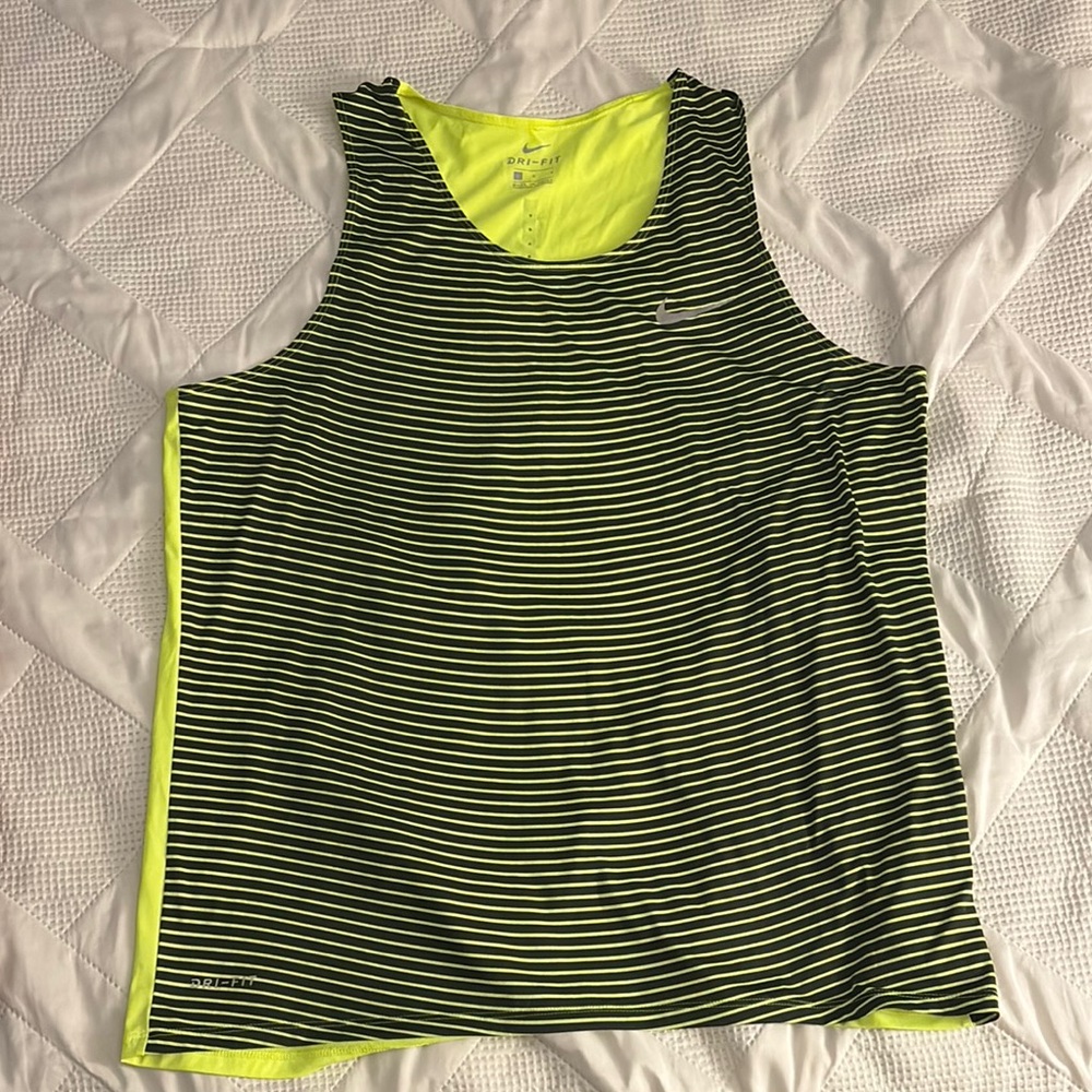 Nike T-shirt